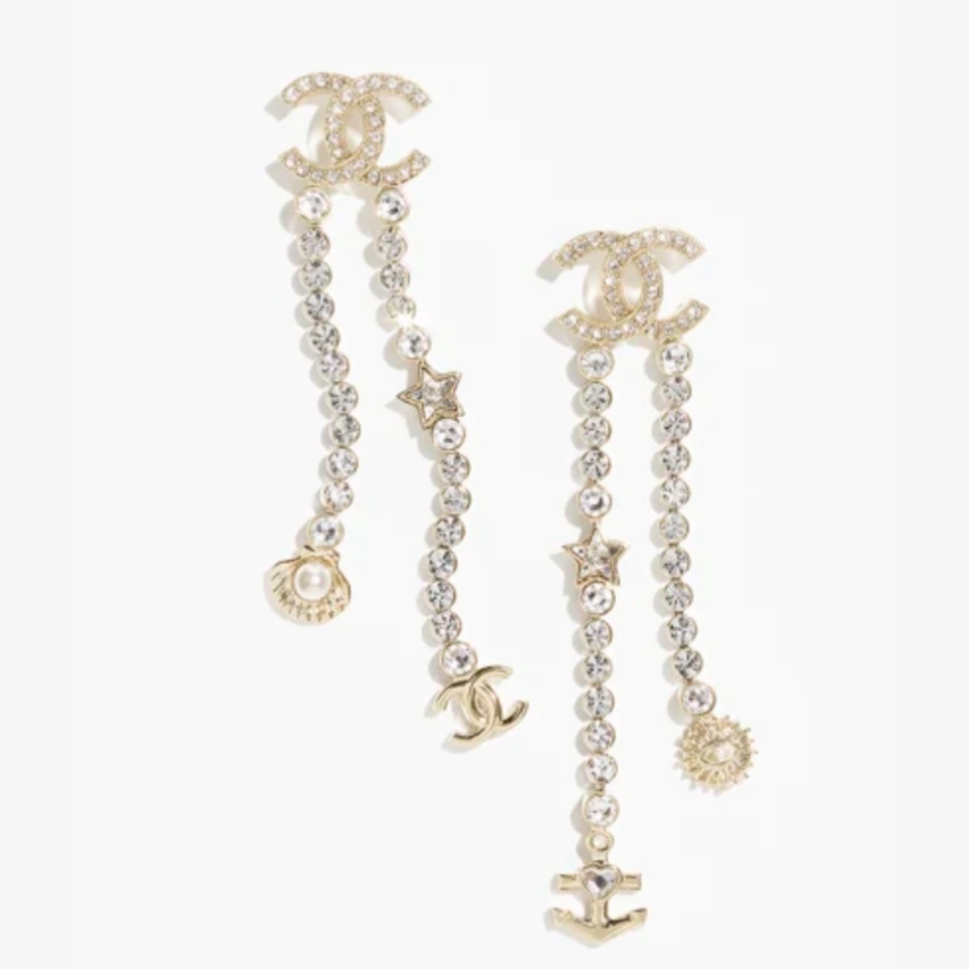 ◇揺れるモチーフが視線を集める◇『CHANEL』25C ピアス