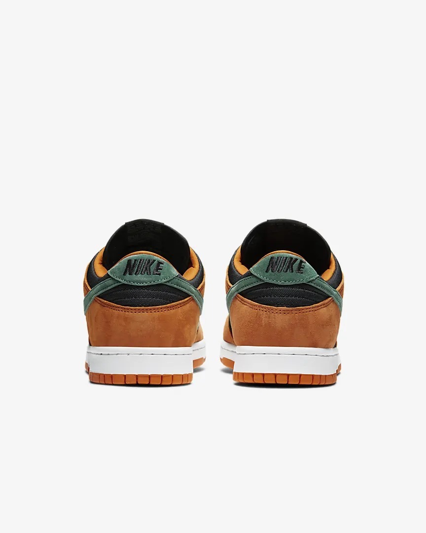 送料込み 追跡あり Nike Dunk Low SP \"Ceramic\"