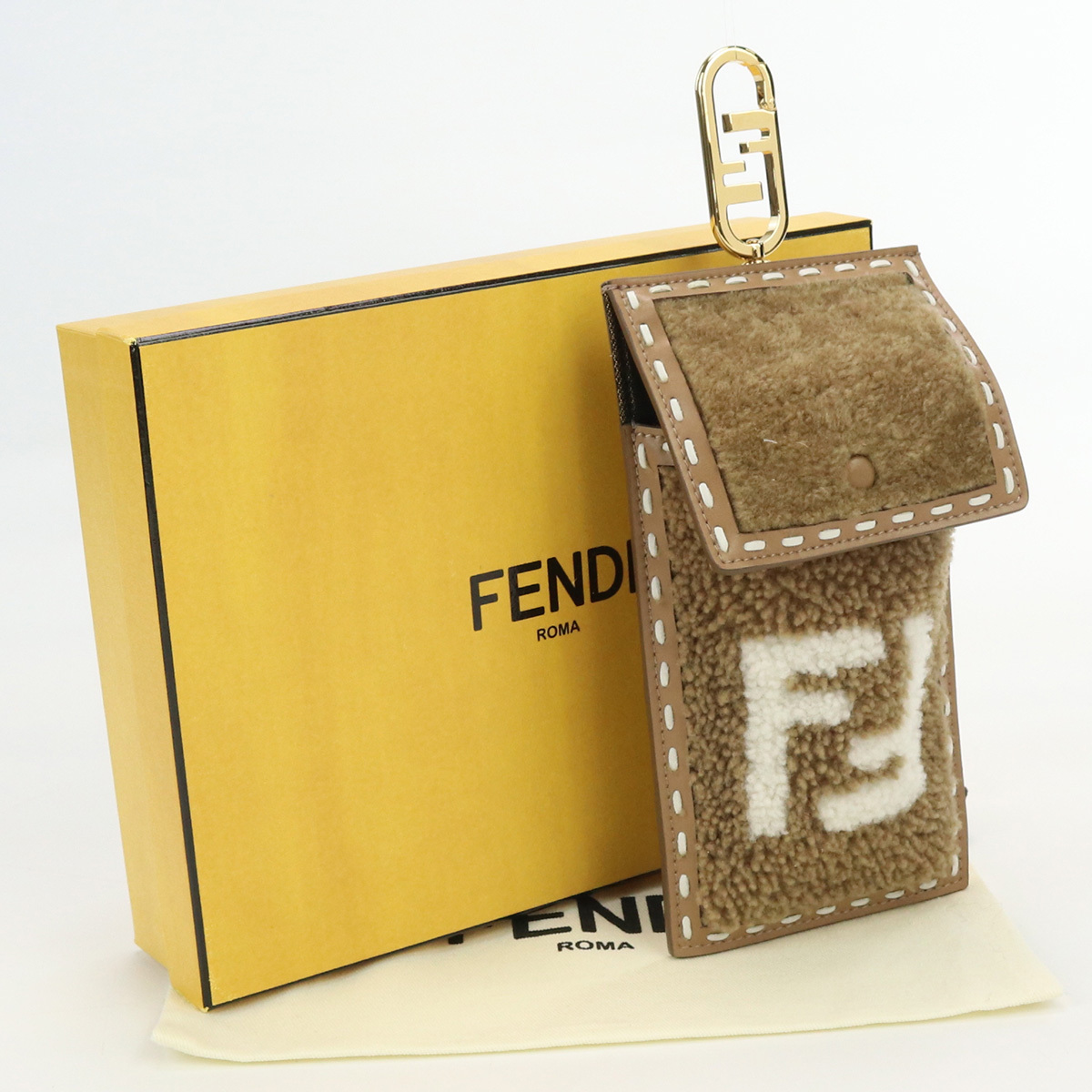 FENDI スマホポーチ 7AS047 【ランク：A】