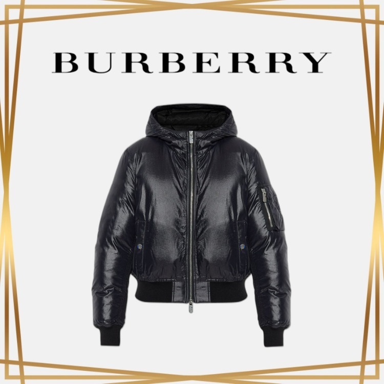 関税送料無料 BURBERRY フード付き ダウンジャケット