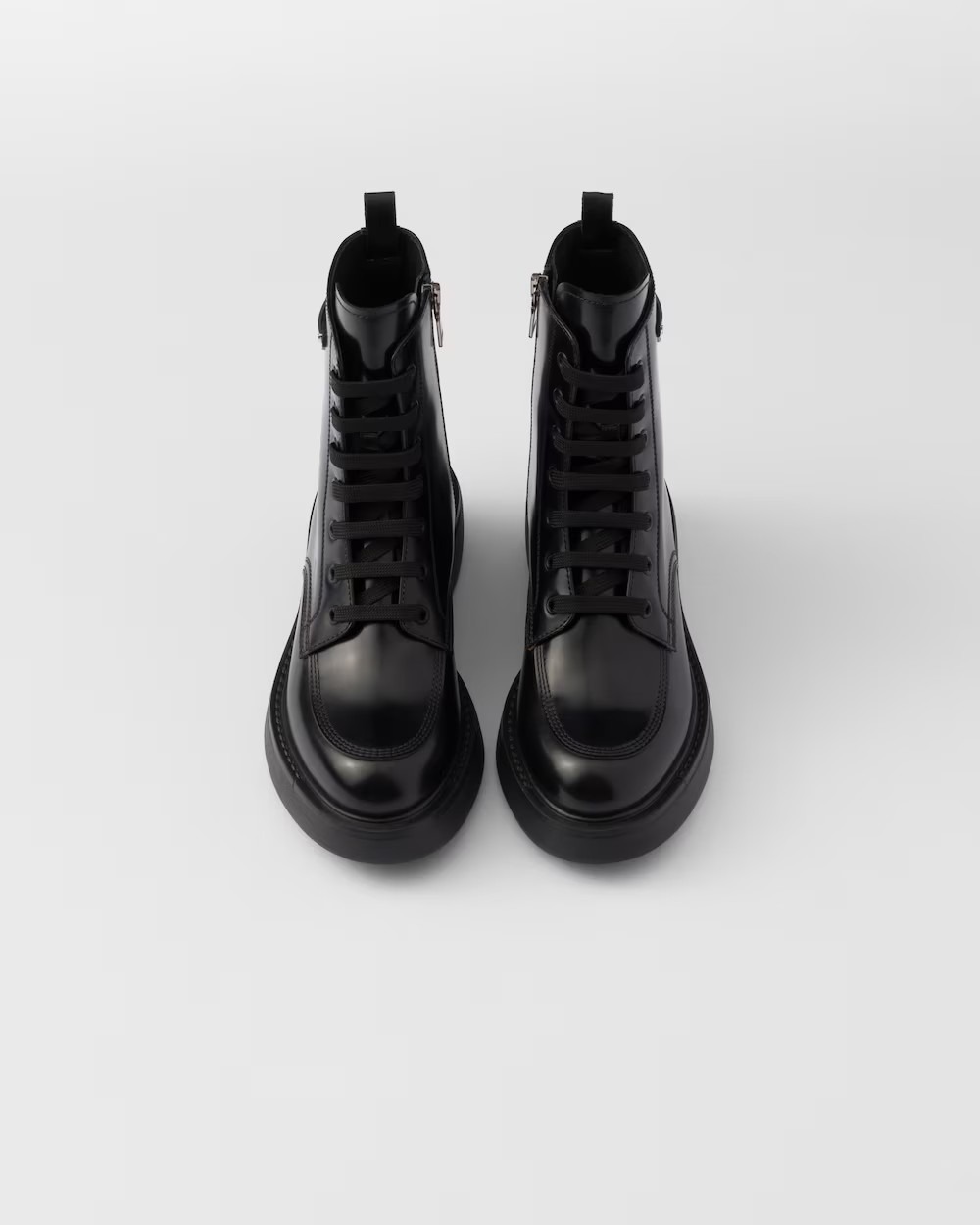 《送料無料》PRADA Brushed leather boots