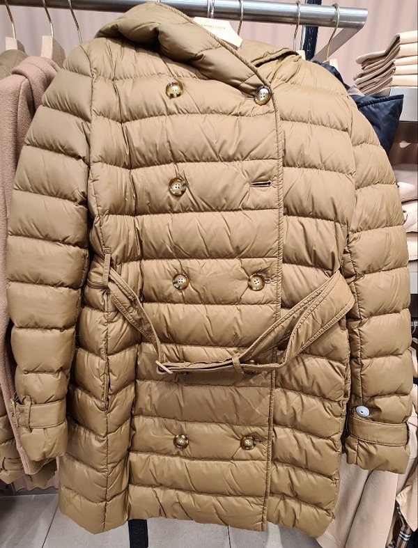 ダウンジャケット・コート BURBERRY WITLEY JACKET