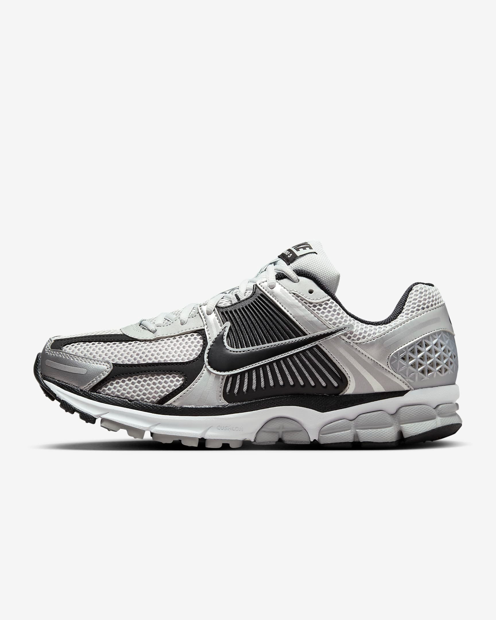 NIKE★国内発送★ズーム ボメロ 5 (24-32cm)