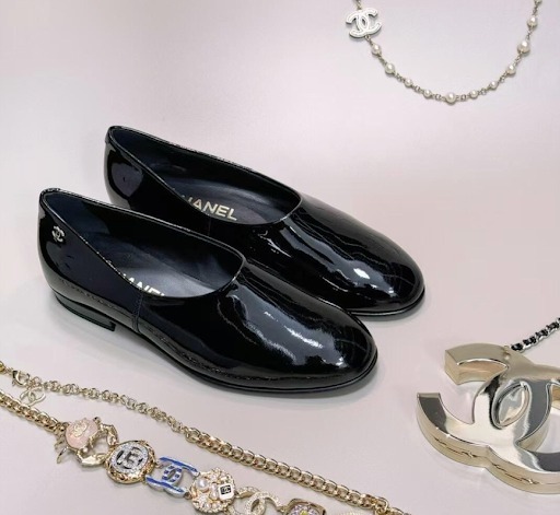 《シンプルで上品♡》CHANEL 25C ローファー