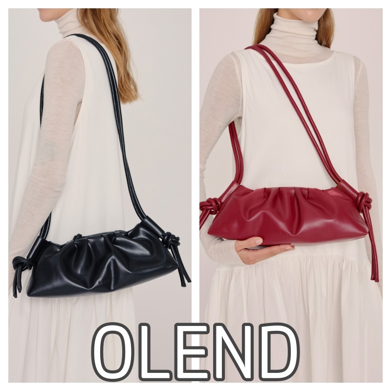 送料関税込☆Olend レザー  Dumpling Bag ２色展開
