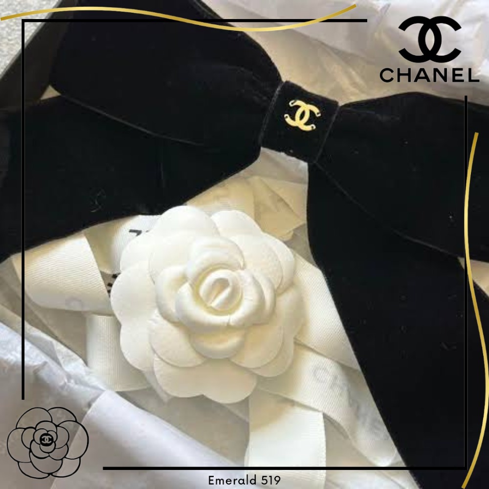 希少 CHANEL【ベロア リボンが可愛い】 ボウ バレッタ