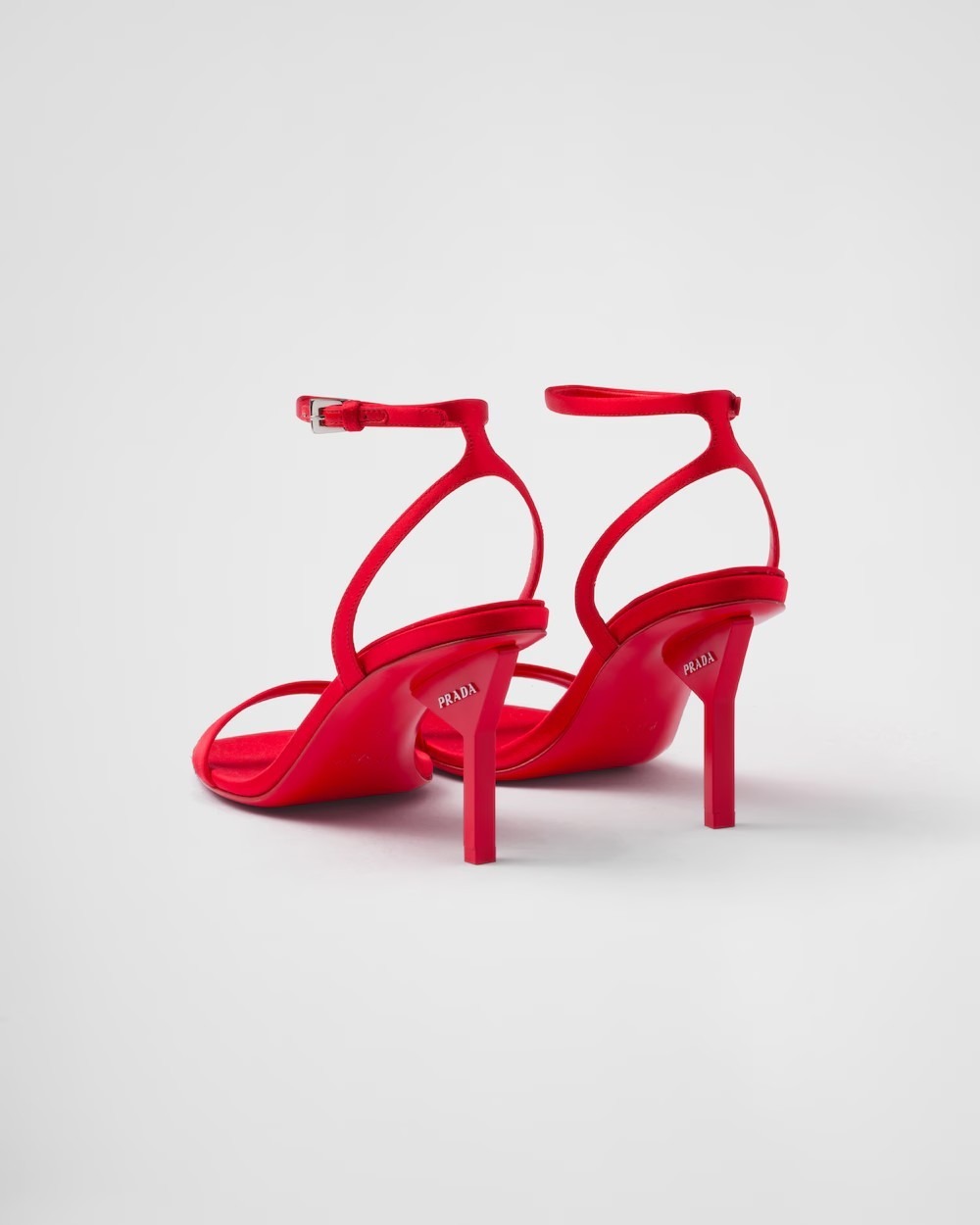 《送料無料》PRADA Satin high-heeled sandals