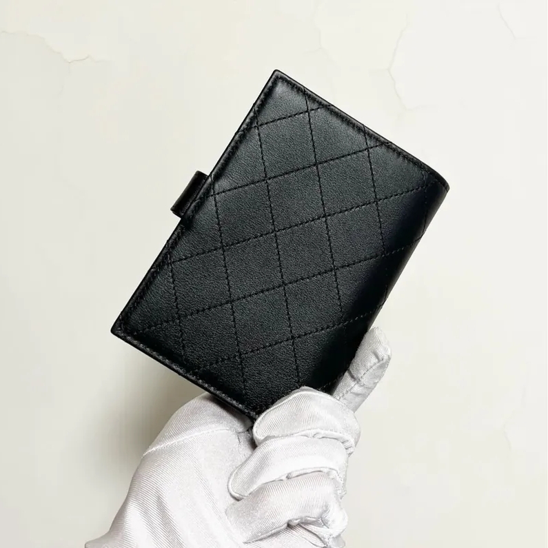 CHANEL】シャネル パスポートケース ココマーク CCマーク