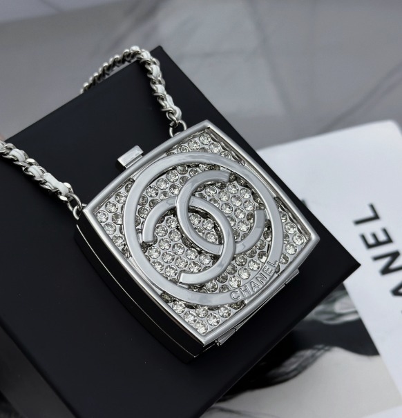《特別な一品をあなたに★》CHANEL 25C ネックレス