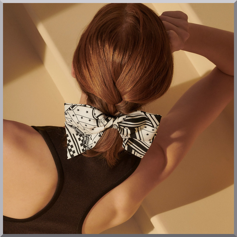 《ギフトにも最適♪3色展開》HERMES グルネル GM ヘアクリップ