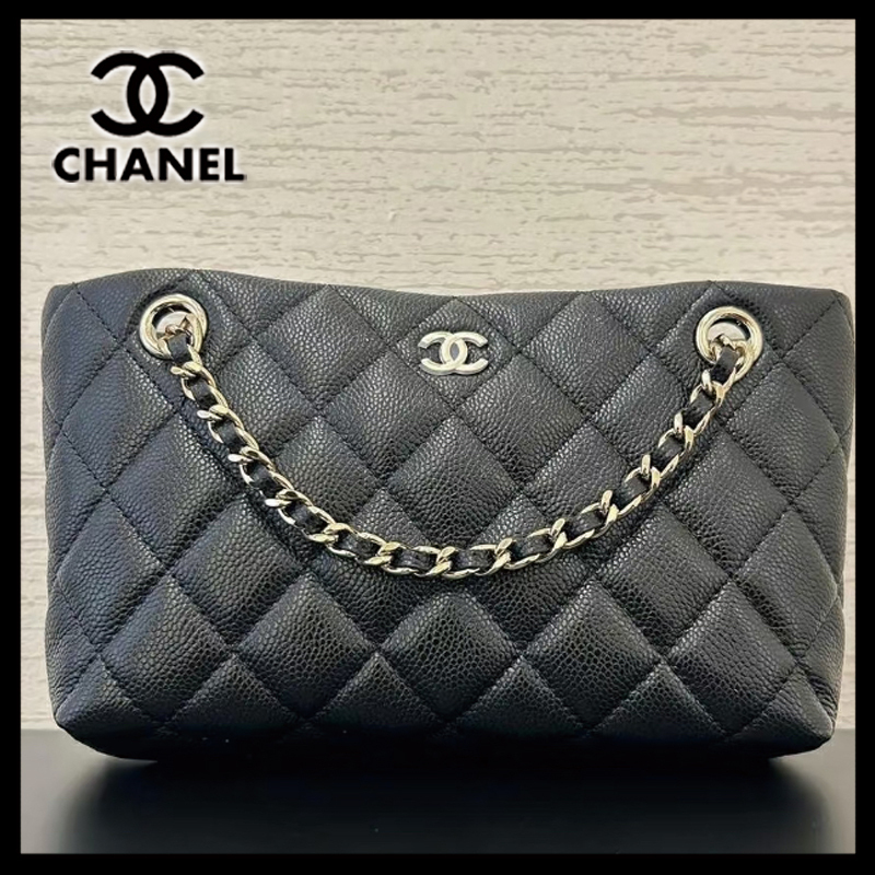 国内発送【どんなコーデにも】CHANEL ショルダーバッグ