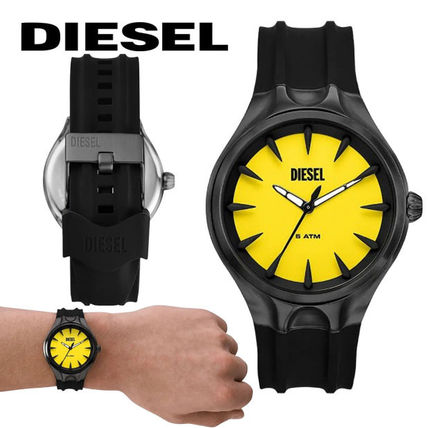 イエロー（黄色）系 DIESEL(ディーゼル) 腕時計(メンズ) - 海外