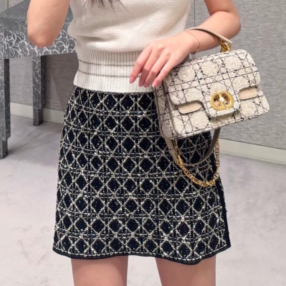 【可愛い♪/おしゃれ】DIOR ミニスカート オシャレ可愛い♪】Dior☆ミニスカート