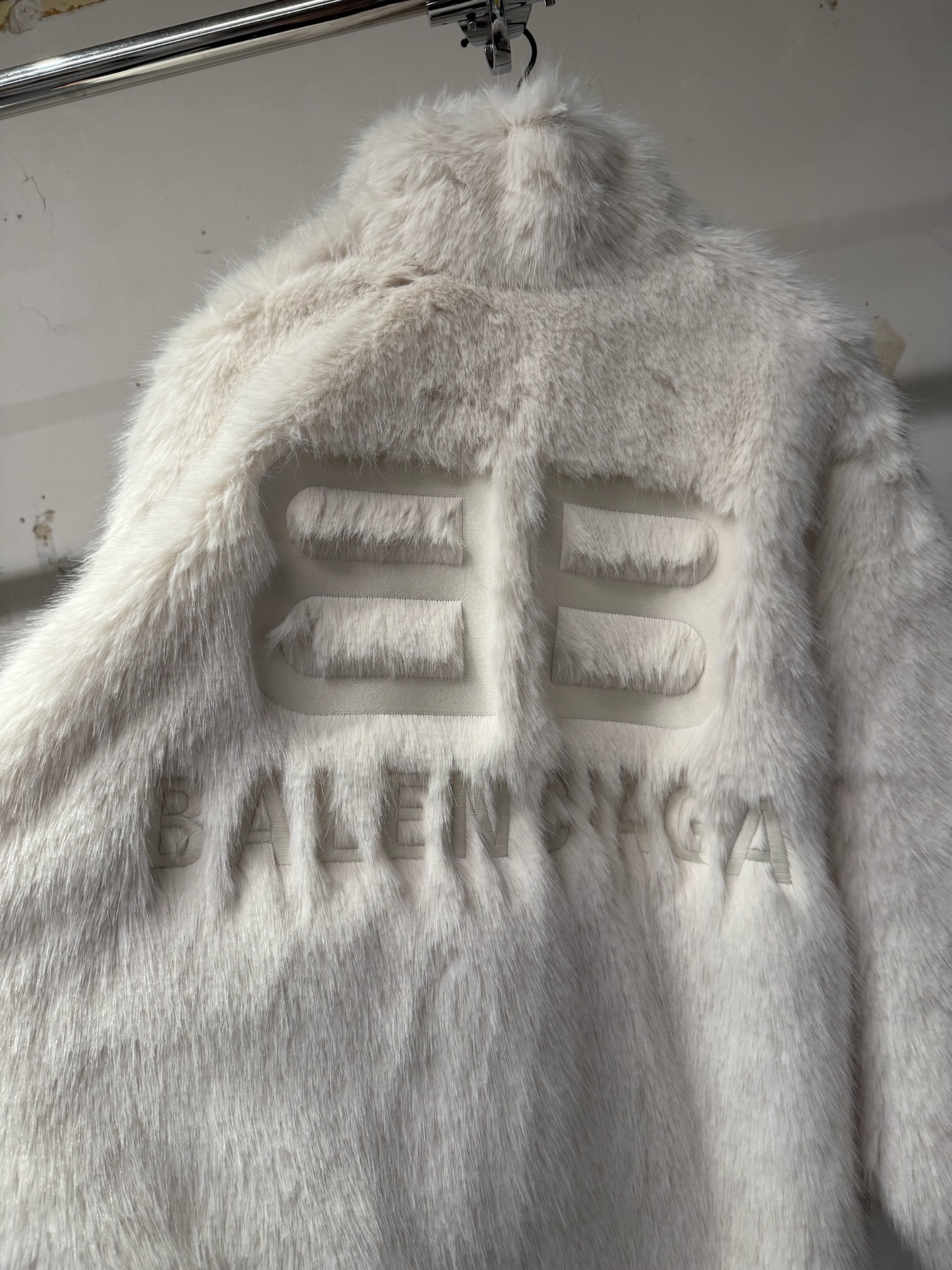 【BALENCIAGA】ロゴ ジップアップ ジャケット フェイクファー
