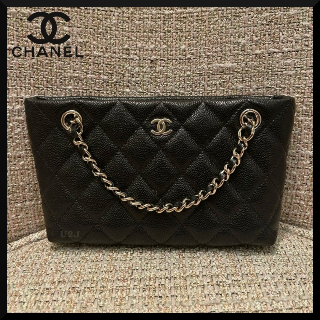 《高級感溢れるデザイン！！》 CHANEL チェーンクラッチ バッグ