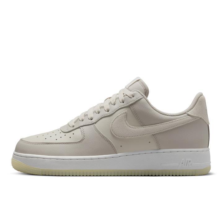 NIKE AIR FORCE 1 '07 LV8 LBONE/SMWHT 国内発送