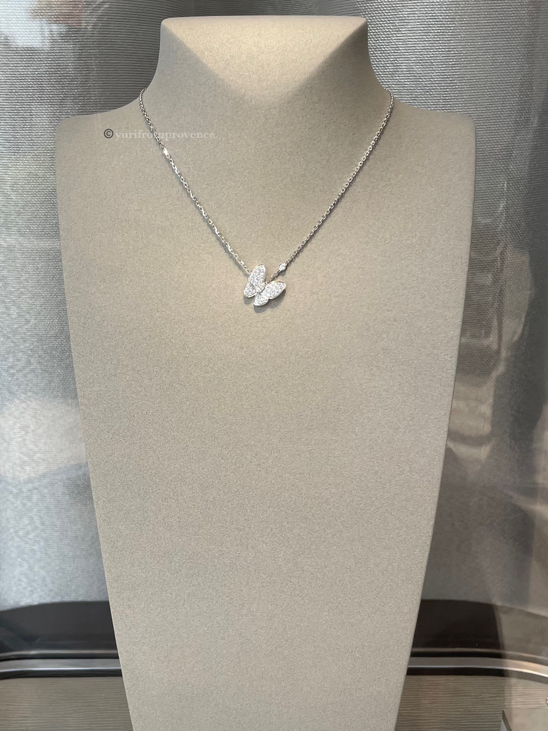 国内発/本物保証/Van Cleef & Arpels パピヨン ペンダント 蝶々 国内発/本物保証/Van Cleef & Arpels パピヨン ペンダント 蝶々