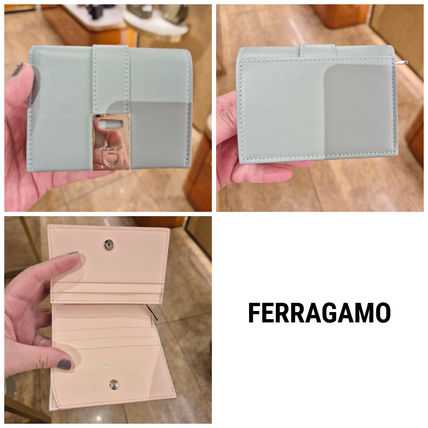 【★完売必至★】Salvatore Ferragamo ☆ Hug ウォレット Hug コンパクトウォレット - ウィメンズ | Ferragamo