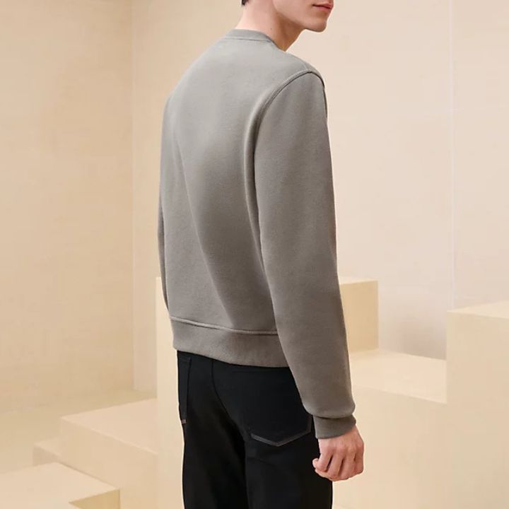 HERMES《胸ポケが可愛い♪》スウェットシャツ ラウンドネック