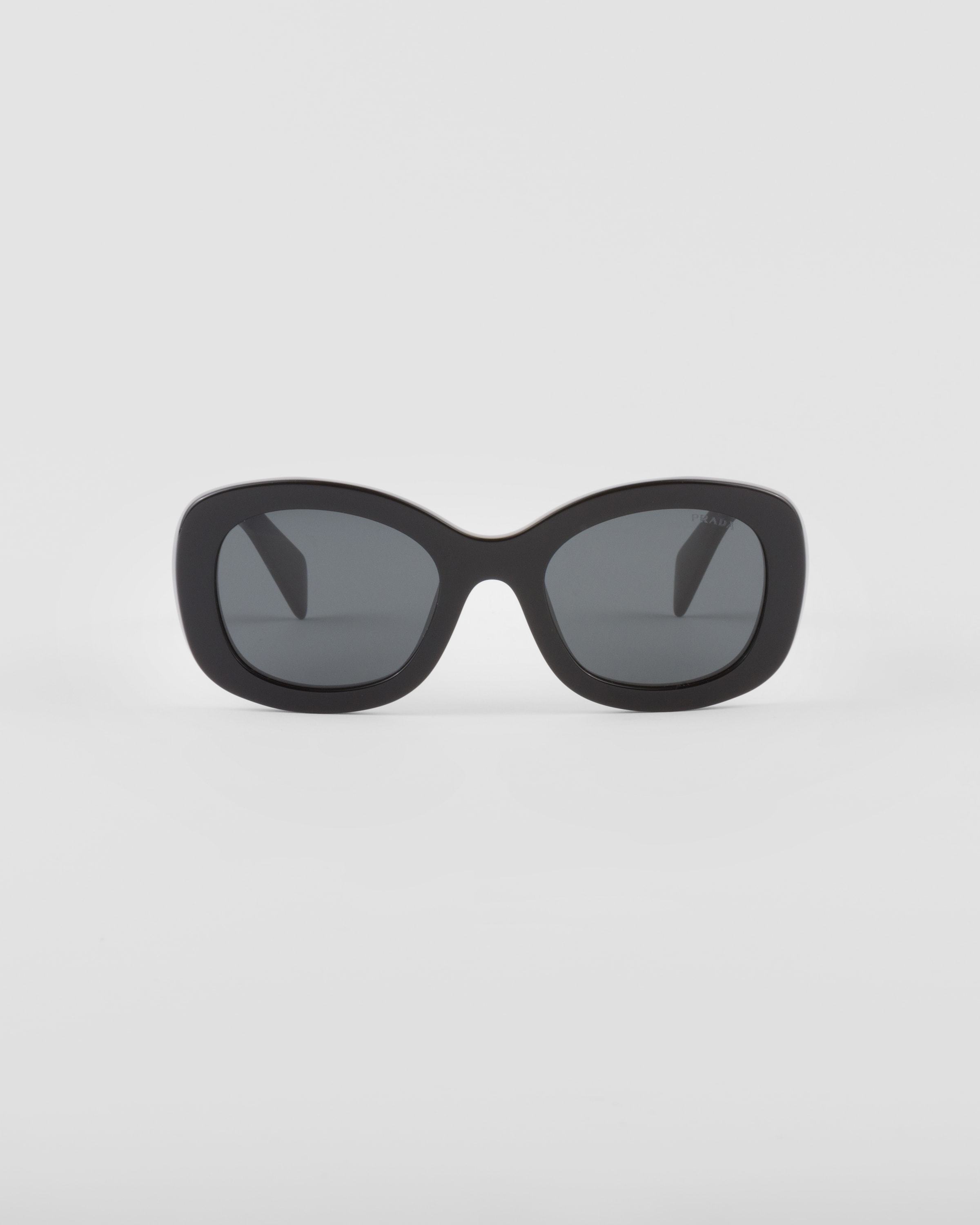 【日本入手困難】プラダ Prada logo sunglasses サングラス