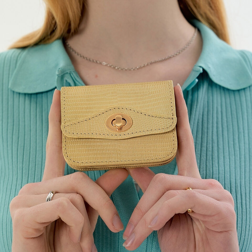 ★you a use★ Wonder wallet (Lizard yellow)