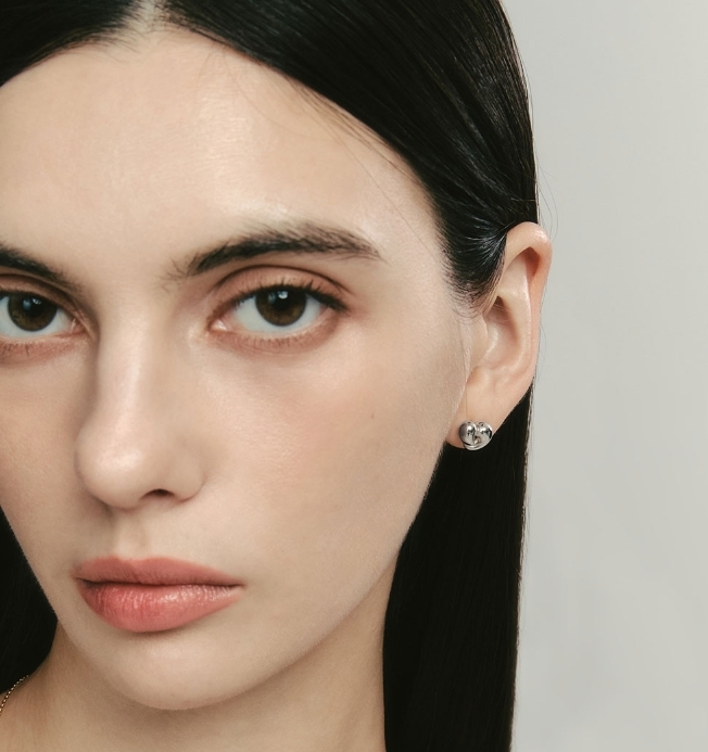 【HYERES LOR】24FW★ Etrev Silver W Tail Duet Love Earrings HYÈRES LOR (イエールロール ) - エトゥレブシルバーテール