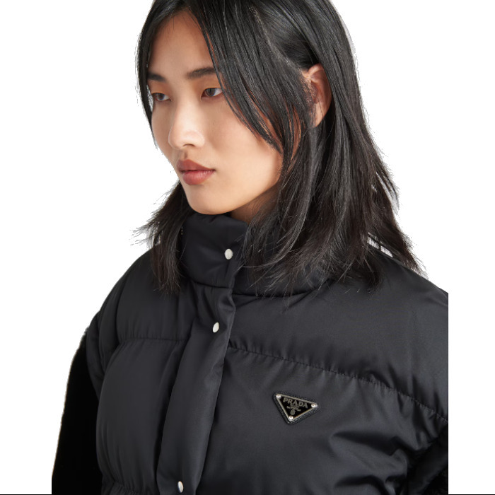 【24AW】Re-Nylon ダウンコート ◆プラダ◆人気 24AW】Re-Nylon ダウンジャケット ◇プラダ◇人気