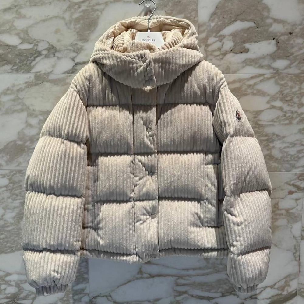 【MONCLER】24FW DAOS コーデュロイ ショートダウンジャケット