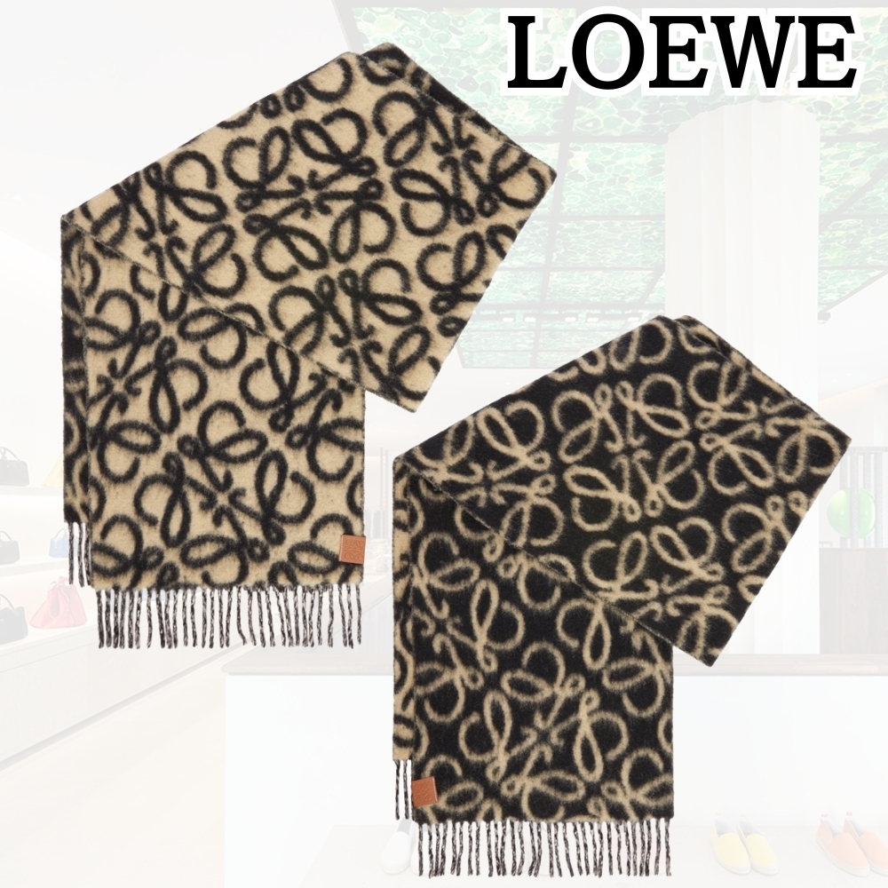 LOEWE*洗練されたスタイルを演出*ベージュ アナグラム マフラー