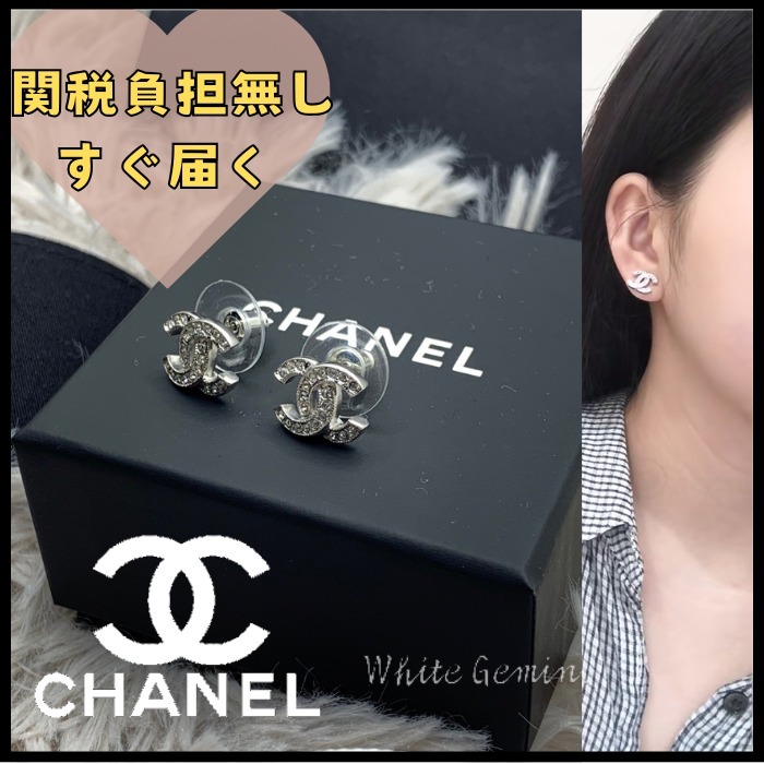 【素敵なワンポイントに】CHANEL メタル&ストラス CC ピアス 大人気☆華やか♪】 CHANEL ピアス メタル&ストラス CC silver