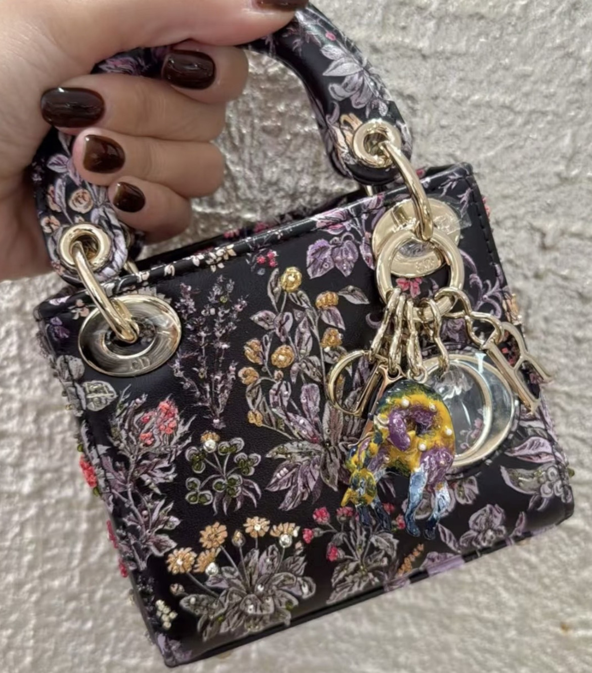 【ビーズの刺繍がエレガント♡】LADY DIOR マイクロバッグ