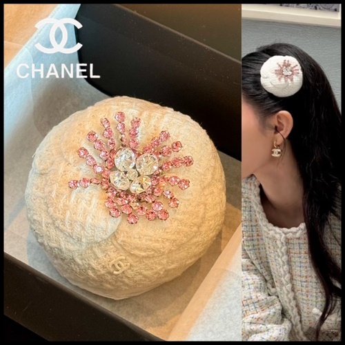 コーデのワンポイントに♪【CHANEL】25C カメリア コサージュ