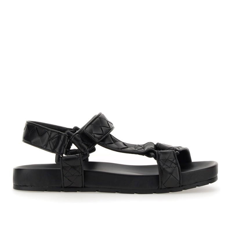 サンダル BOTTEGA VENETA SS24 LEATHER SANDAL (775305 V3HB01000)
