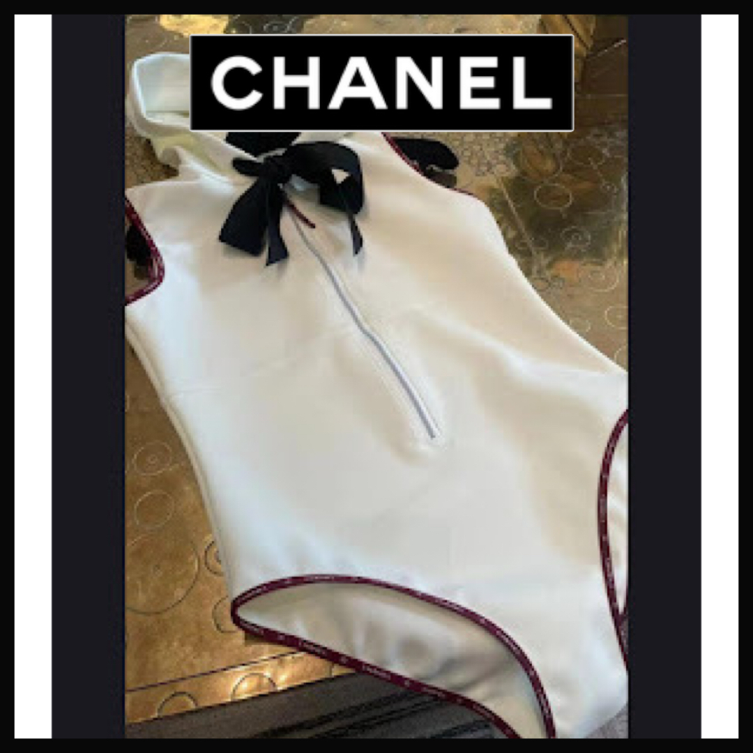 【シンプルだけど可愛く♡】CHANEL 水着