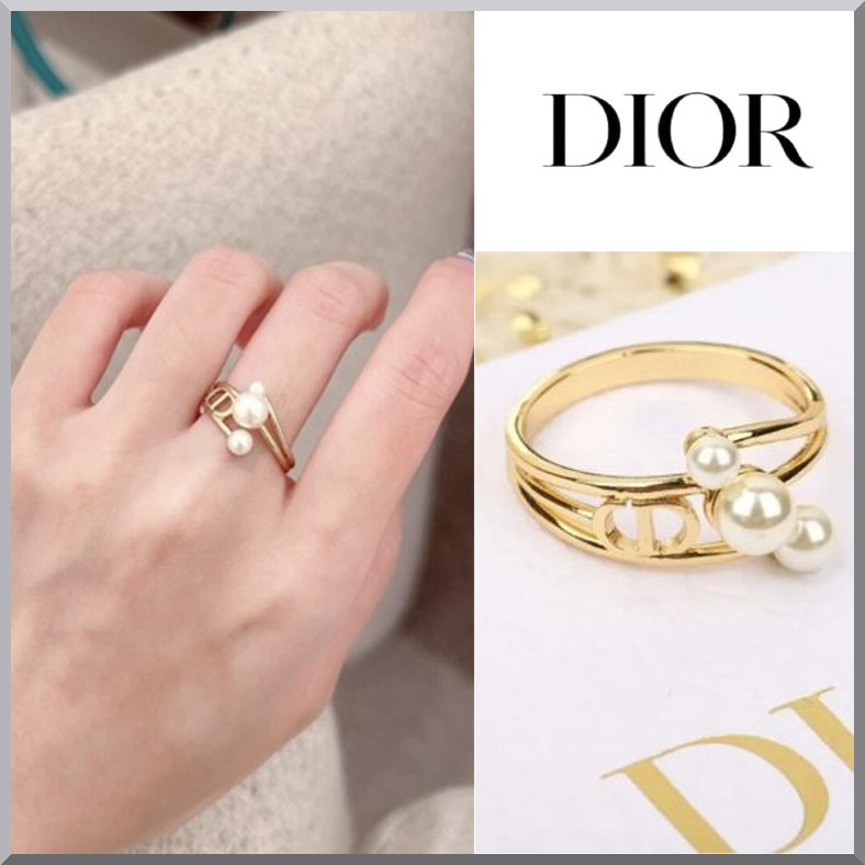 《ギフトやご褒美にも♡》DIOR Triptyque リング