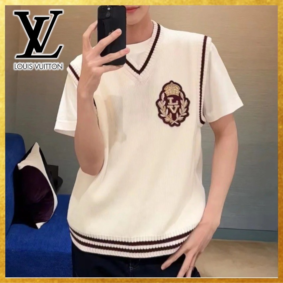 クラウンパッチがかわいい♪【Louis Vuitton】ウールベスト