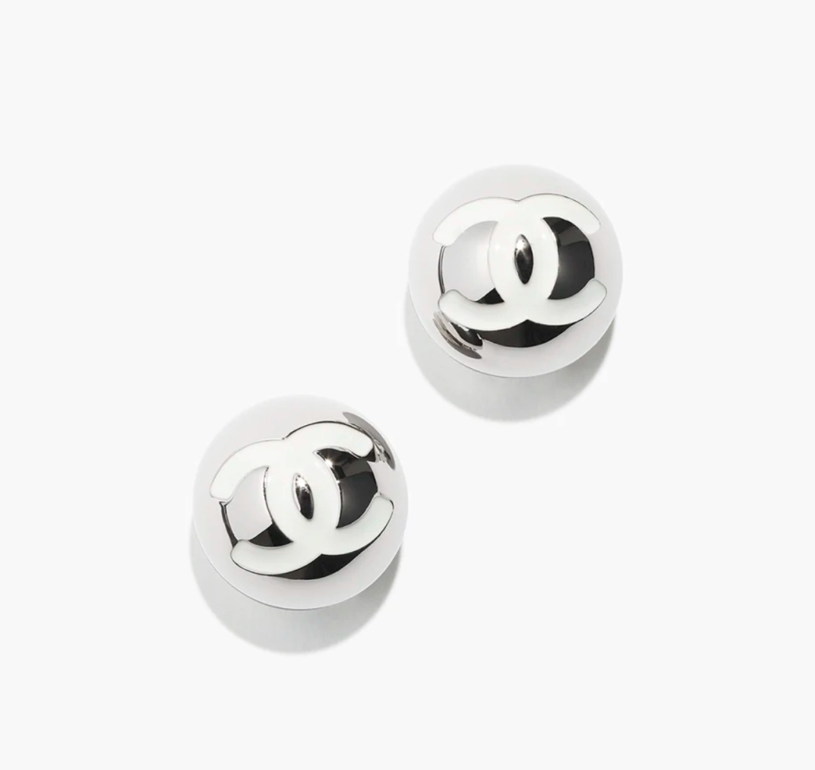 すぐ届く*国内発送【CHANEL】シャネル スタッド ピアス CCロゴ