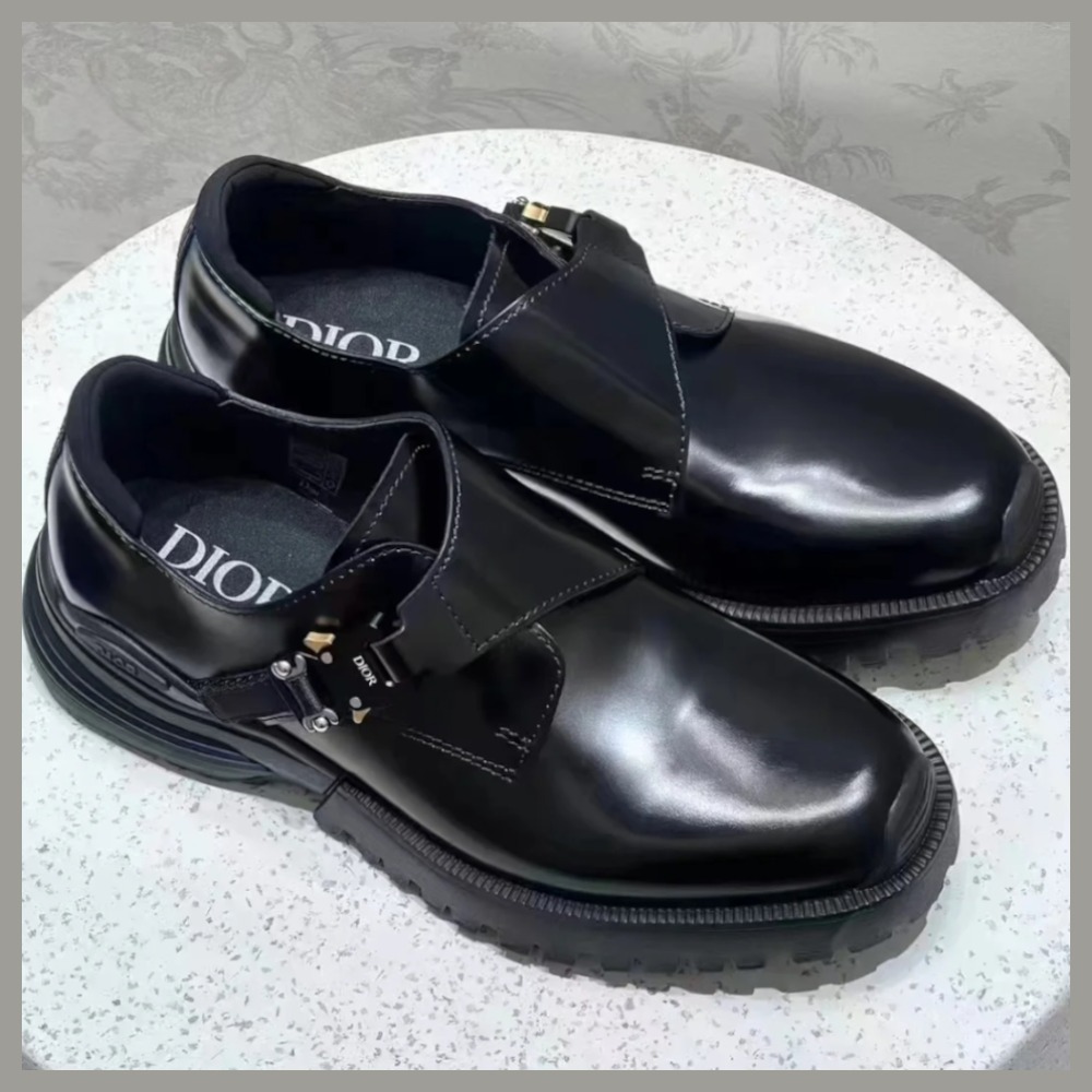 【モダンなシルエット♪】Dior Combat モンク ダービーシューズ