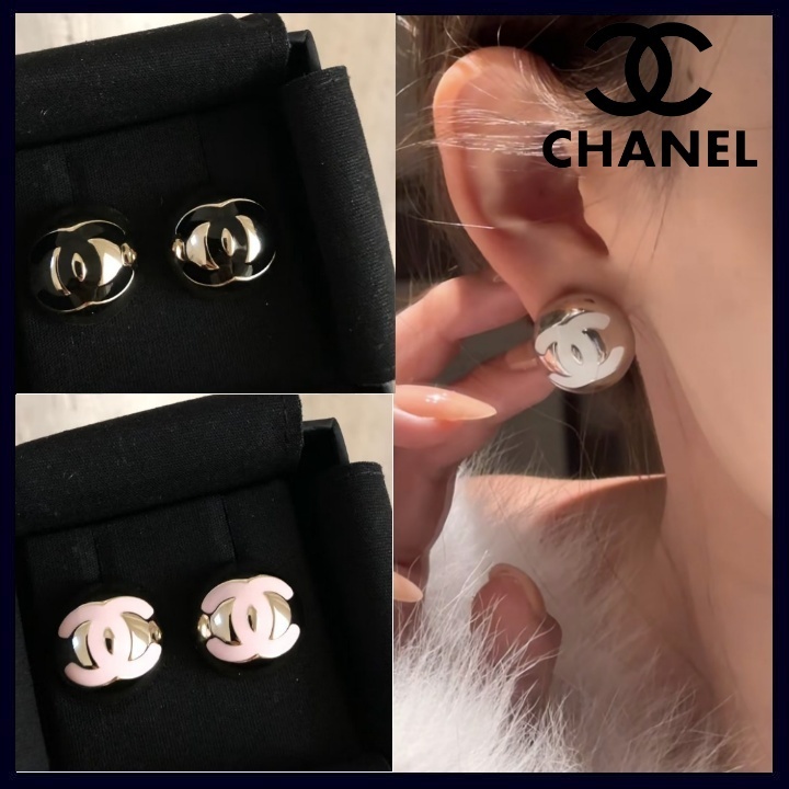 シンプルデザインで上品♪ 【CHANEL】可愛い ロゴ CC ピアス