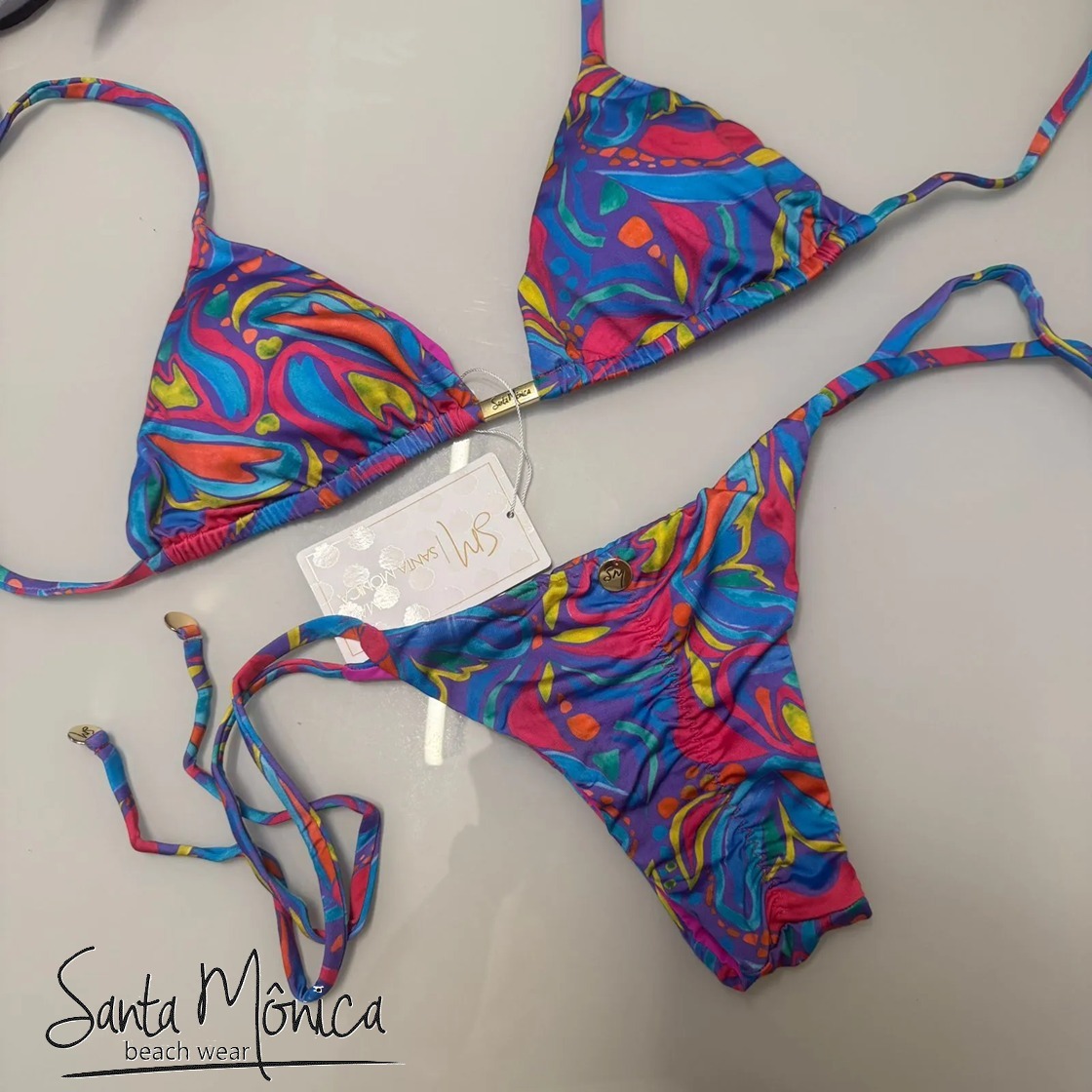 送料込/追跡付◆santa monica◆カラフルハート♪トライアングル