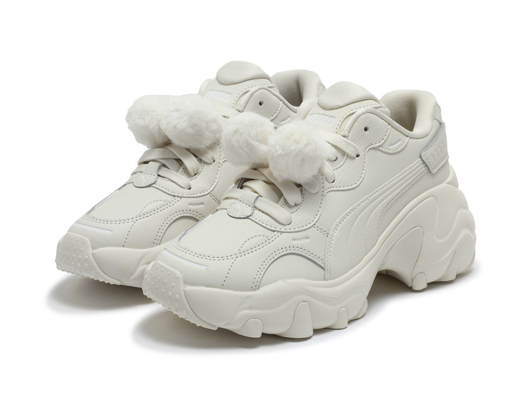 【PUMA】Pulsar Wedge Furry 厚底 スニーカー