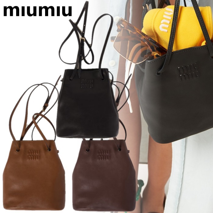 国内直営**miumiu** ナッパレザー ミニバッグ