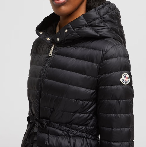ラストチャンス【MONCLER】Barbel ナイロン ダウンジャケット ラストチャンス【MONCLER】Barbel ナイロン ダウンジャケット