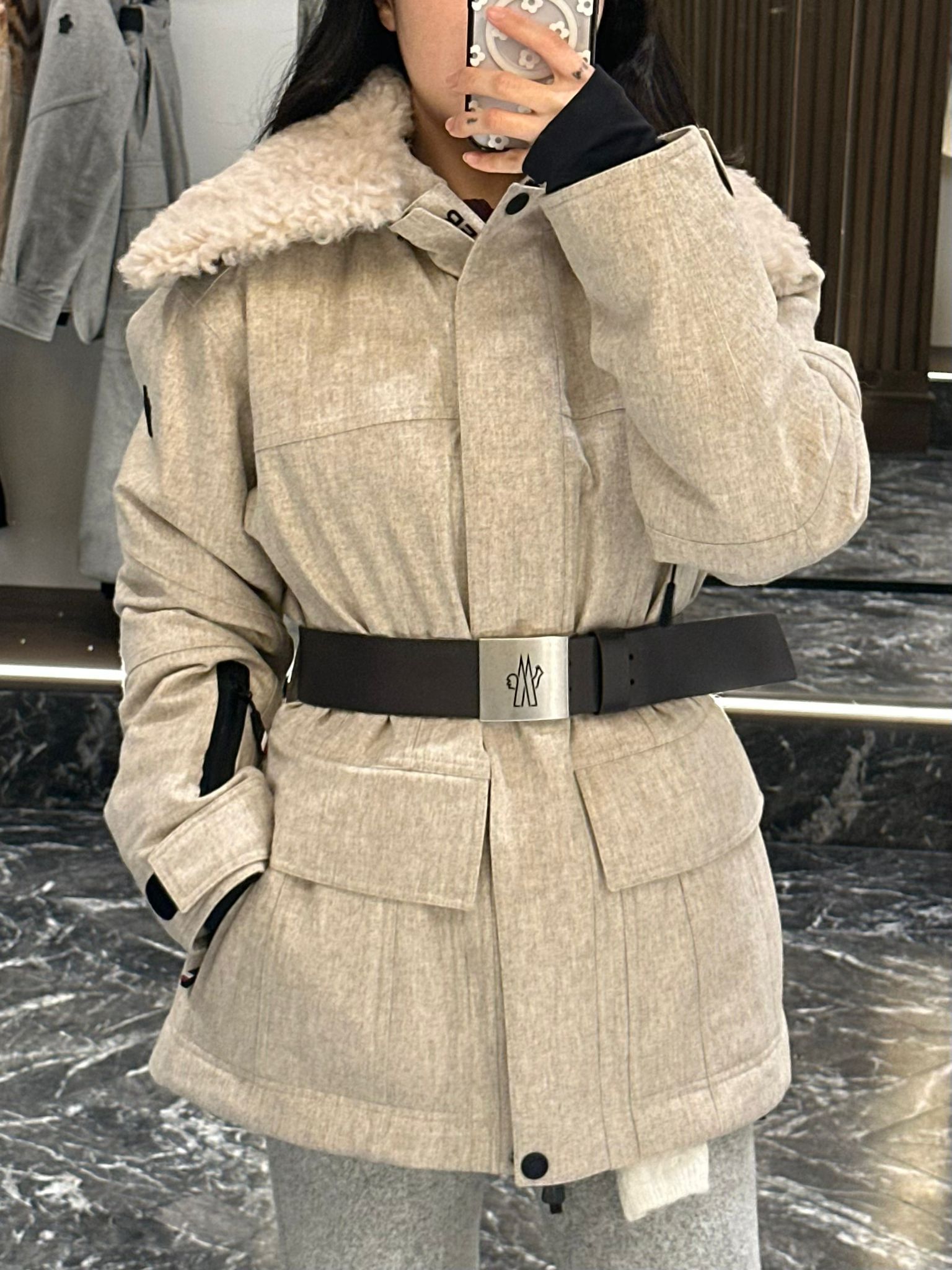 ☆Nike x Ambush☆激レア確定！完売後も更なるプレ値がつく一着