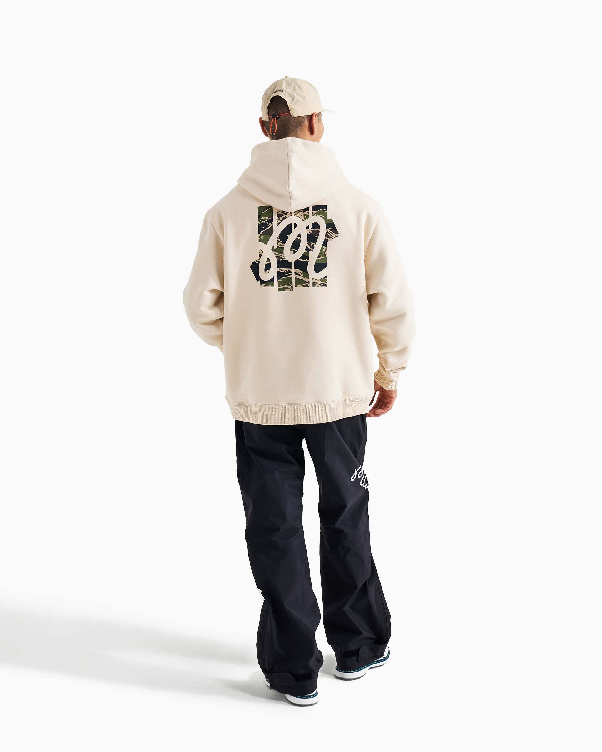 Malbon Golf X UNDEFEATED ICON フーディ パーカー 3色 送料込み Malbon Golf X UNDEFEATED ICON フーディ パーカー 3色 送料込み