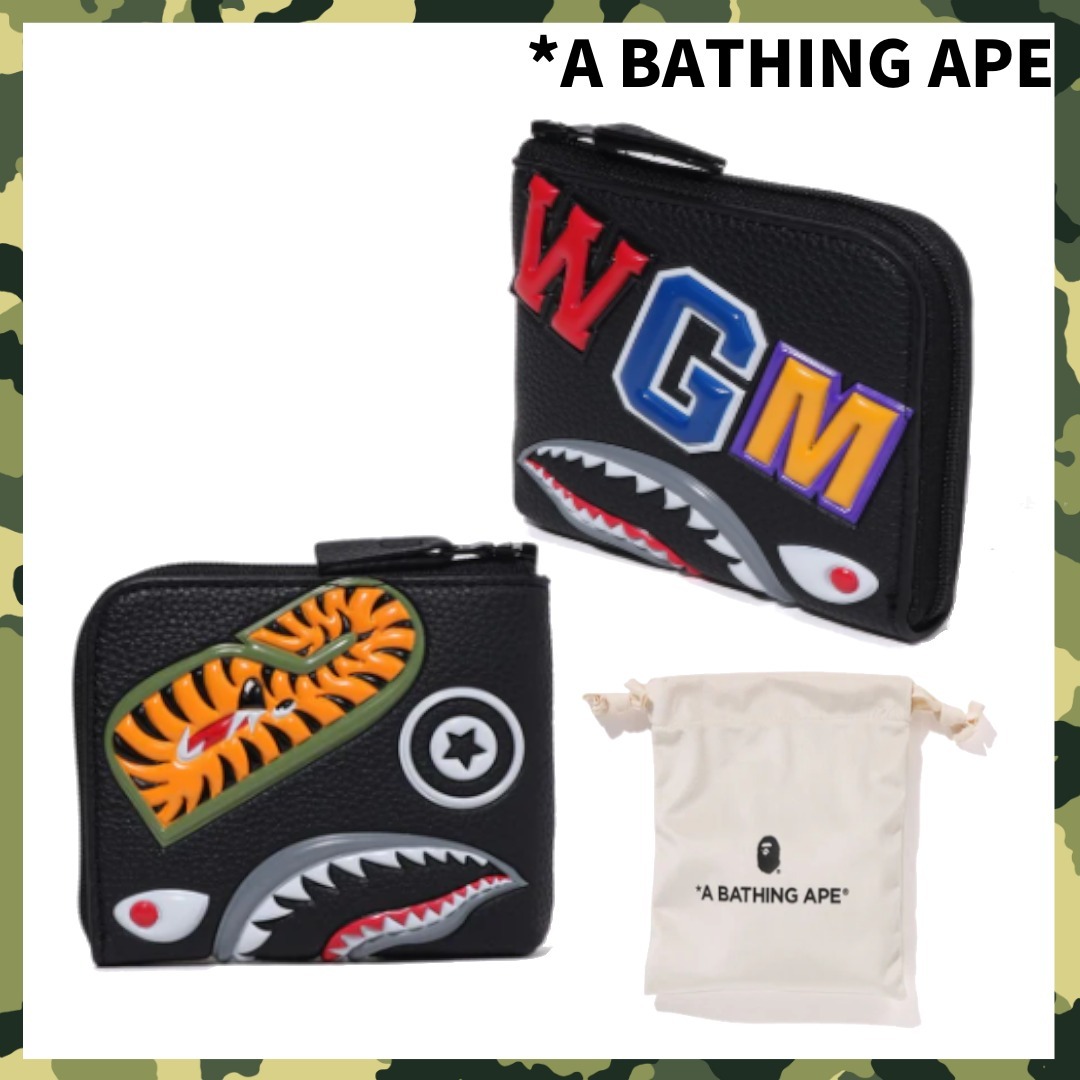 A BATHING APE SHARK MINI WALLET – happyjagabee store