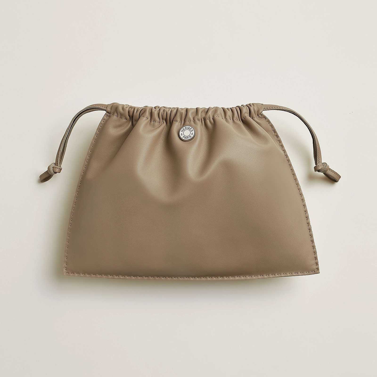 【上品な素材感/タイムレスな愛用品♪】HERMES ポーチ《ピロ》