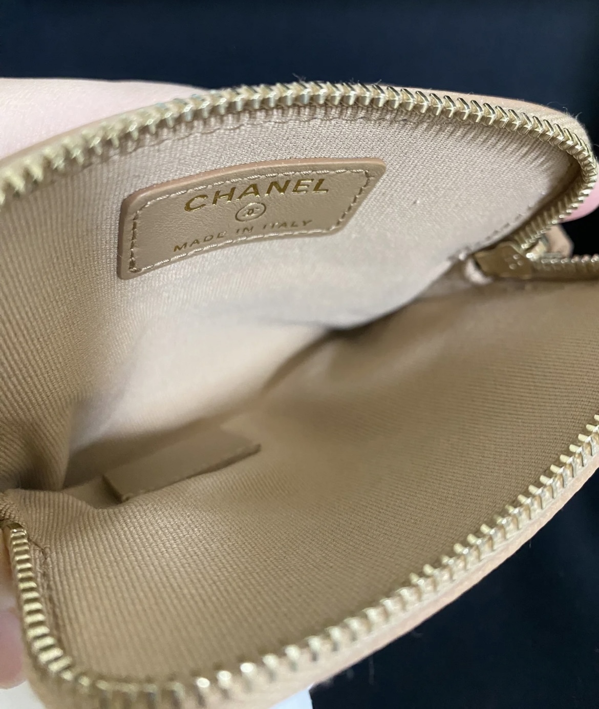 《まろやかな色合いのベージュカラー♪》CHANEL コインパース
