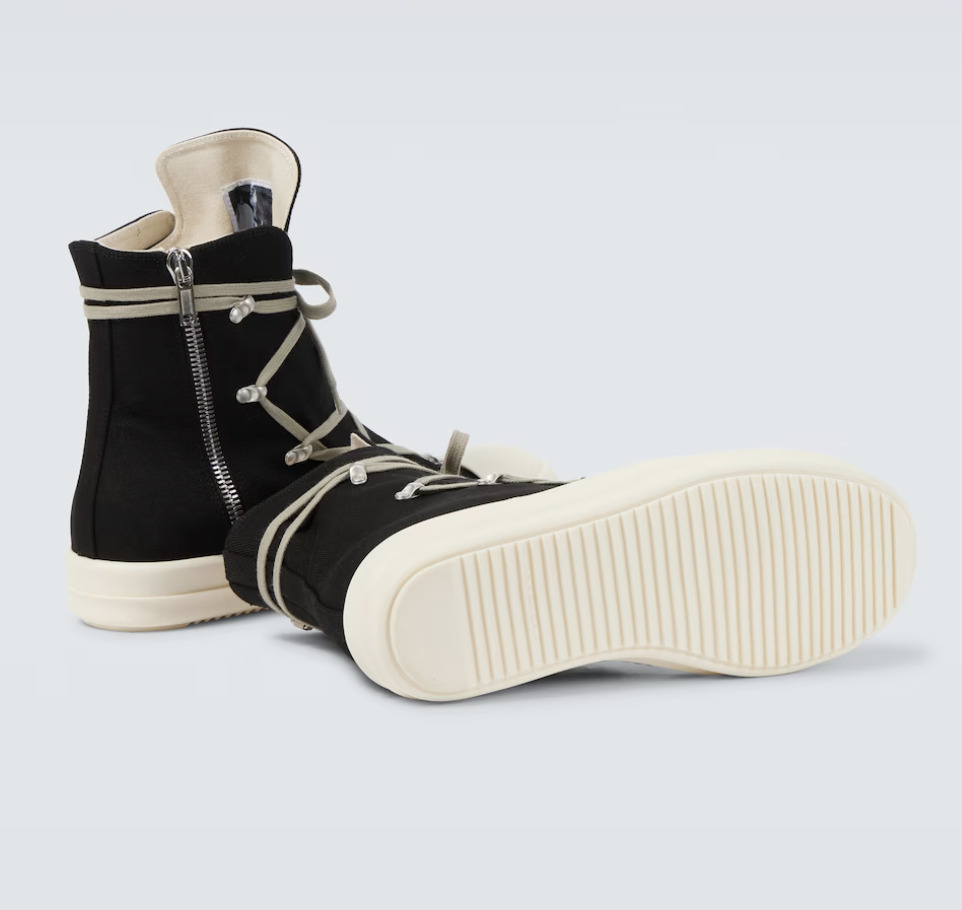 《比類なき逸品》【RICK OWENS】キャンバス製ヘキサスニーカー