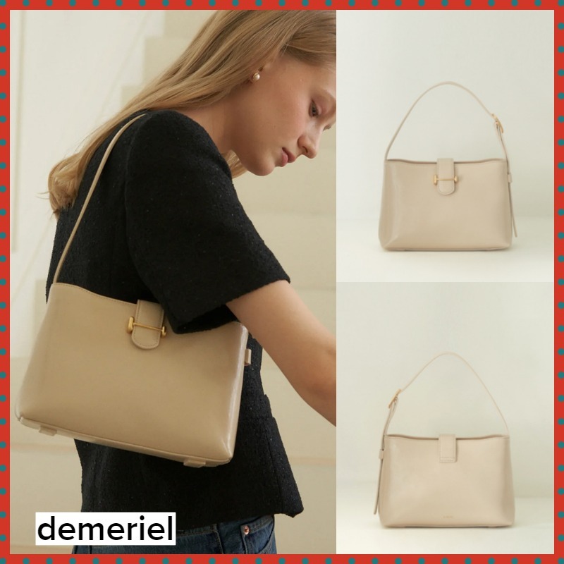 ショルダーバッグ・ポシェット demeriel Betty Hobo SmallIvory